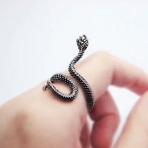 “Infatuated” Snake Edgy/Gothic Unique Wrap Ring